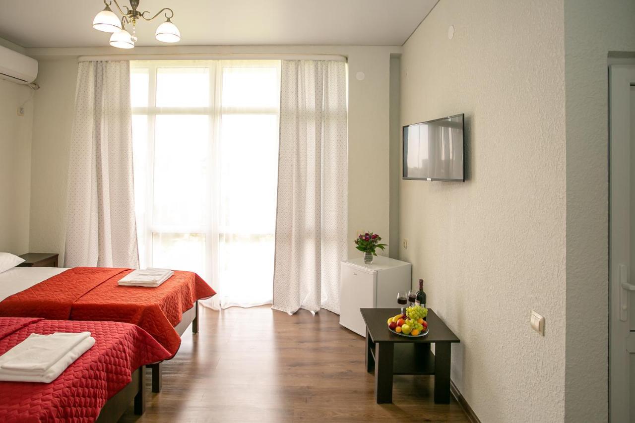 Sanzazila Otel Gudauta Dış mekan fotoğraf