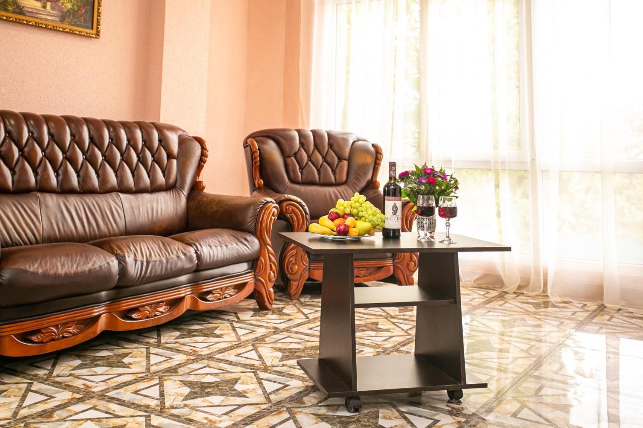 Sanzazila Otel Gudauta Dış mekan fotoğraf