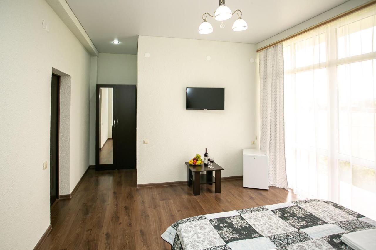 Sanzazila Otel Gudauta Dış mekan fotoğraf